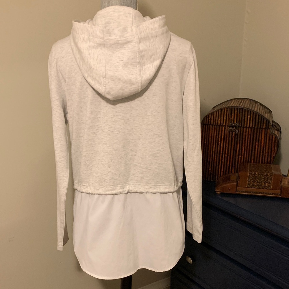 Athleta Gallery Hooded Layered Top - NWOT - Twofer - Picture 5 of 10